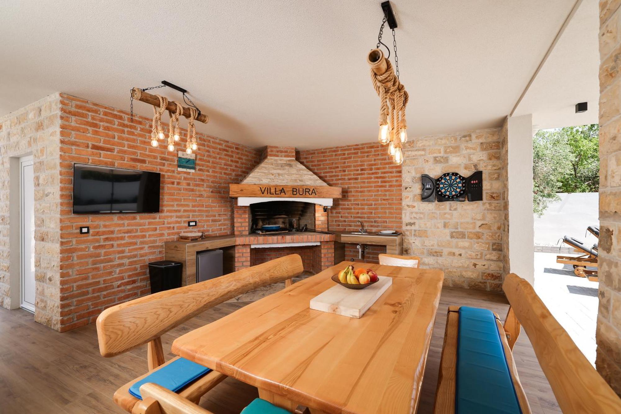 Crowonder Bura With Heated Swimming Pool And Jacuzzi Villa Privlaka (Zadar)