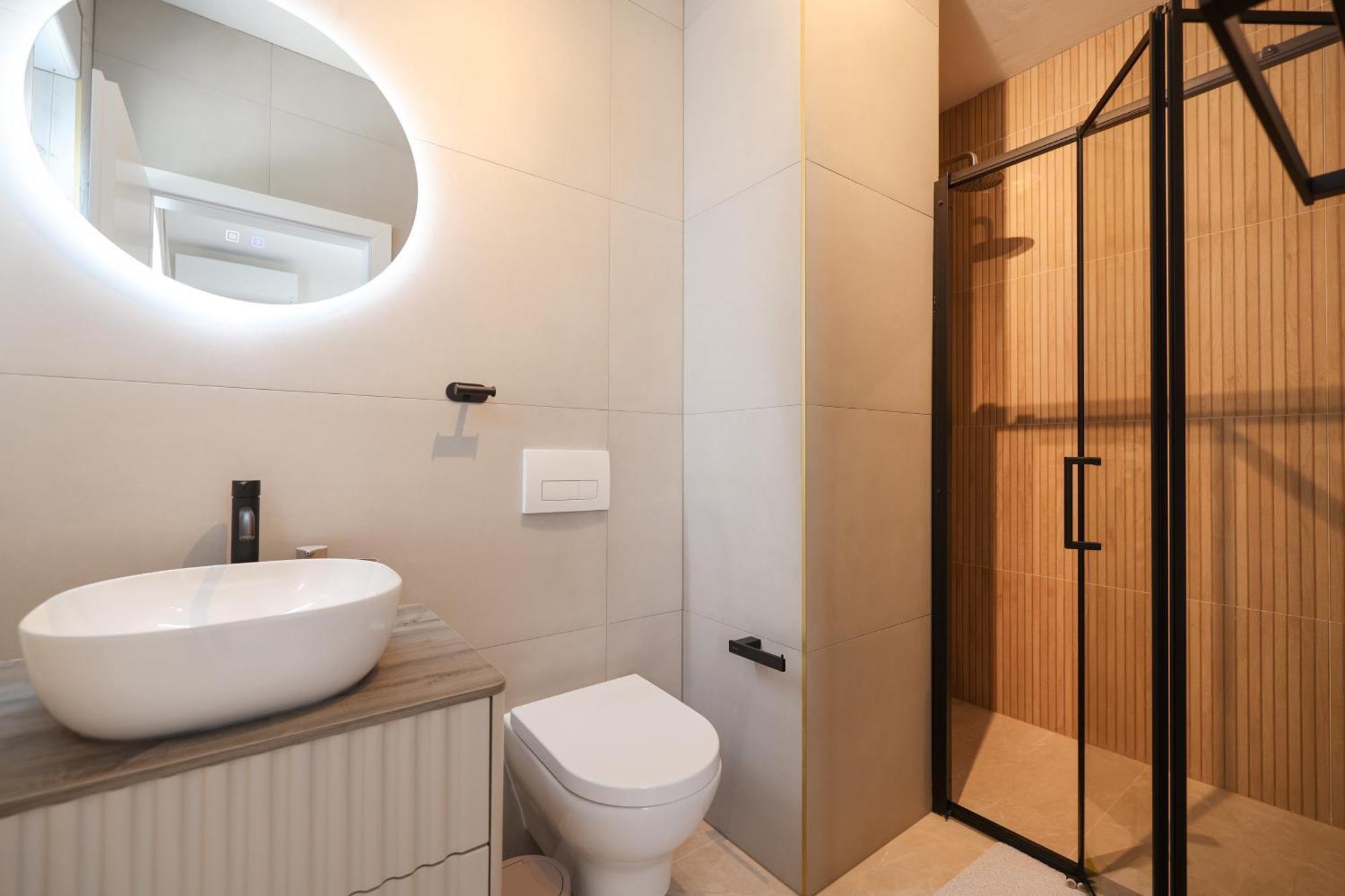 Crowonder Bura With Heated Swimming Pool And Jacuzzi * Privlaka (Zadar)